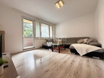 Na prenájom 3 izbový byt s balkónom a výhľadom na zeleň – Or