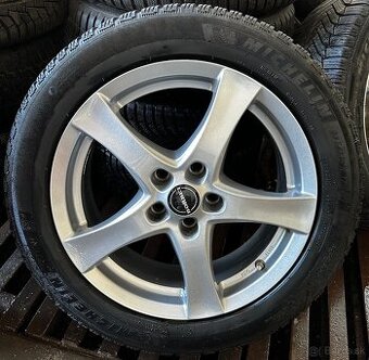 5x112 R17 7J ET35 Borbet F + 225/50 R17 Michelin