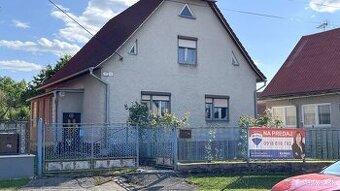 Výrazne znížená cena Rodinný dom s veľkým pozemkom (1370 m