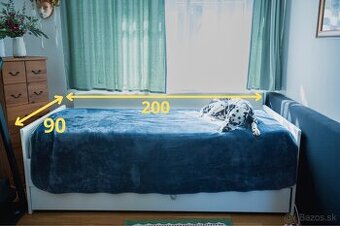 Výsuvná posteľ s úložným priestorom