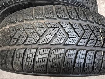 235/60 r18 zimné 2 ks PIRELLI dezén 8,2 mm DOT2020