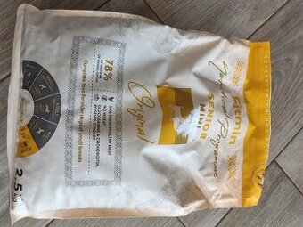 Granule pre staršie psy malých plemien