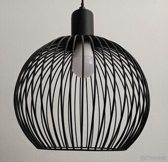 Závesné svietidlo kovové čierne