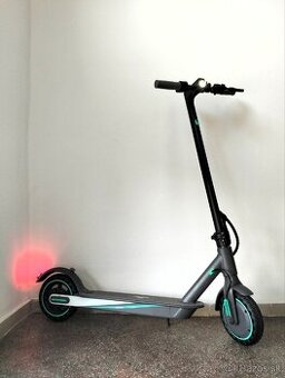 Elektrická kolobežka 500W 35 km/h