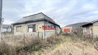 RODINNÝ DOM NA REKONŠTRUKCIU – obec BREHOV