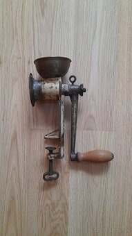 Mlynček na mak Sfinx