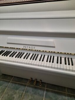 Predám pianíno Petrof - 1