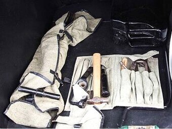 GAZ 21 Volga . Kupim naradie .