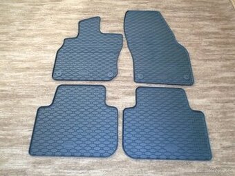 Gumové rohože Cupra Terramar.