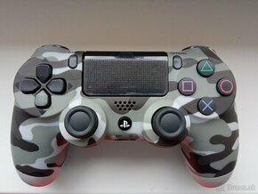 Sivý maskáčový ovládač na playstation 4 PS4