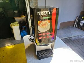 Kávovar Nescafe