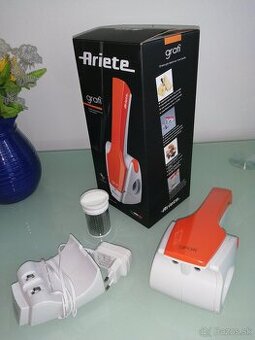 Ariete elektrické strúhadlo na syr