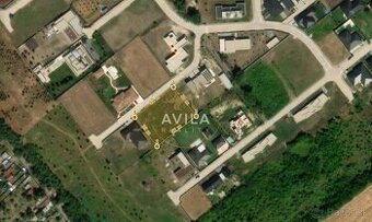 NA PREDAJ: Stavebný pozemok 2010 m² v lukratívnej časti Trna
