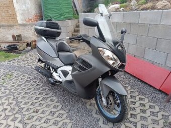 Malaguti spidermax gt500
