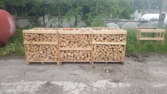 Palivove drevo.