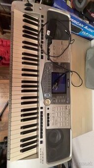 Yamaha psr 2000