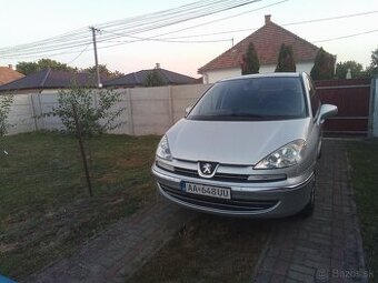 Peugeot 807