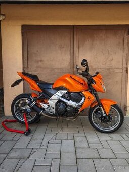 Kawasaki Z750 A2
