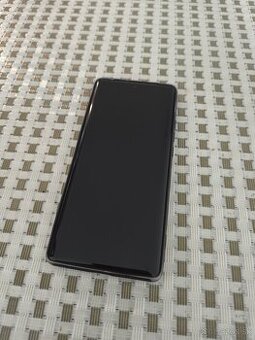 Predam Motorola Edge 40 Pro 12/256 flagship
