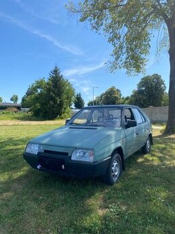 Predám ŠKODA FAVORIT 136 L r.v.1989 prvomodel