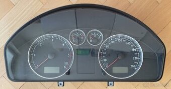 Budíky na VW Sharan 7M