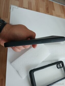 Obal xcover 7