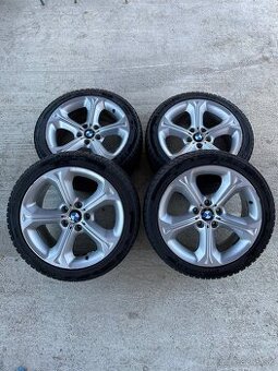 BMW 18" originál disky + zimné pneu 245/40 R18