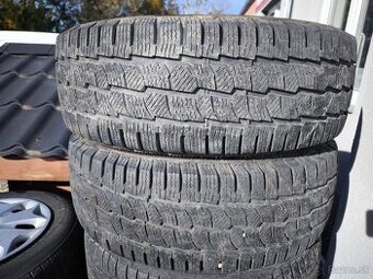 235/65 R16C 2ks dodavkové zimné 6,5mm