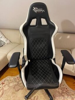 Herna Stolicka White Shark