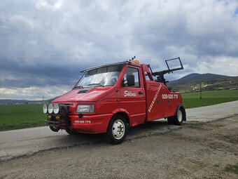 Odtahove vozidlo Iveco daily 35-10 r.v.1997
