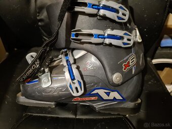 Predám  lyžiarky , palice , korčule