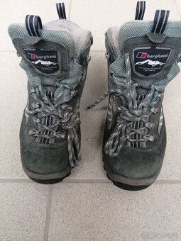 Turistické topánky Berghaus EU37 23,5cm