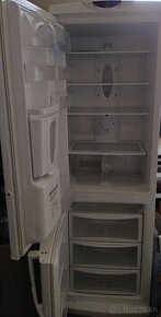 Predám kombinovanú chladničku s mrazničkou LG - 1