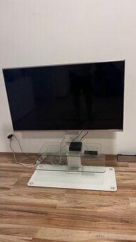 PANASONIC VIERA TX-48AS640E 55 uhlopriecka plus stojan 100%