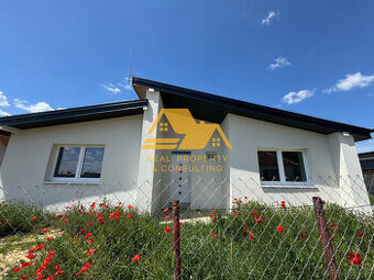 Predám novostavbu rodinného domu v obci Semerovo