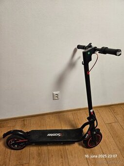Elektrická kolobežka iScooter W7