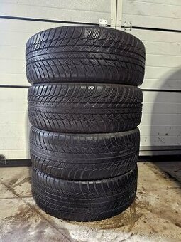 Zimné Pneu Bridgestone BlizzakLM001 205/55 R17