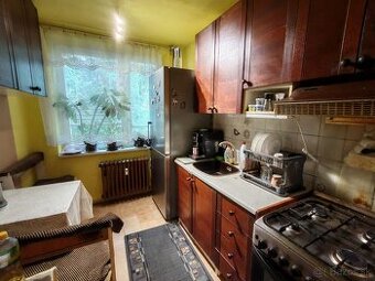 Byt 3i, 63m2, veľká lodžia 6m2, čiast. rekonšt, Starý Juh