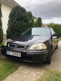 Honda Civic 1.5i LS VTEC 84kw