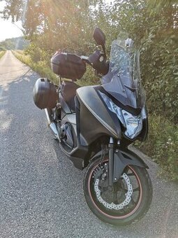 Honda NC 700 D Integra - automat