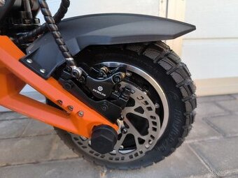 KuKirin G3 Pro 2025 - ZARUKA - 0 Kilometrov