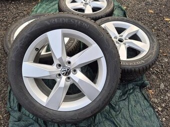 Nová zimní kola Volkswagen r17 Tcross