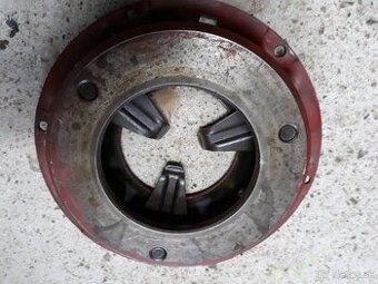 Prítlačný tanier spojky traktora TZ4K14