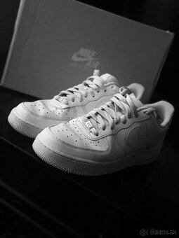 NIKE Air Force 1 / ORIGINAL / veľkosť 43