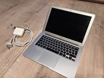 Macbook Air 13' 1,6Ghz i5, 128 SSD, 4Gb RAM