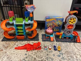 MEGA SET Hot Wheels City: 4 dráhy + akčná hra Build 'N Slam