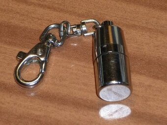 Predám USB kľúč PRETEC 4 GB