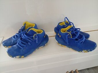 Botasky pre dvojičky Under Armour