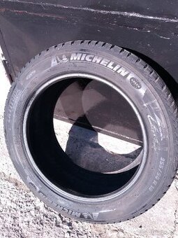 Michelin Latitude 255/50/19
