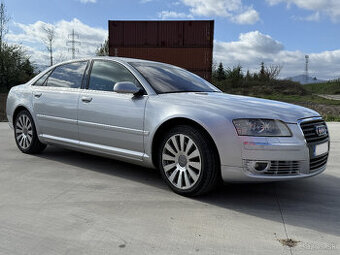 Audi A8 L 4.2 MPI V8 Quattro Tiptronic